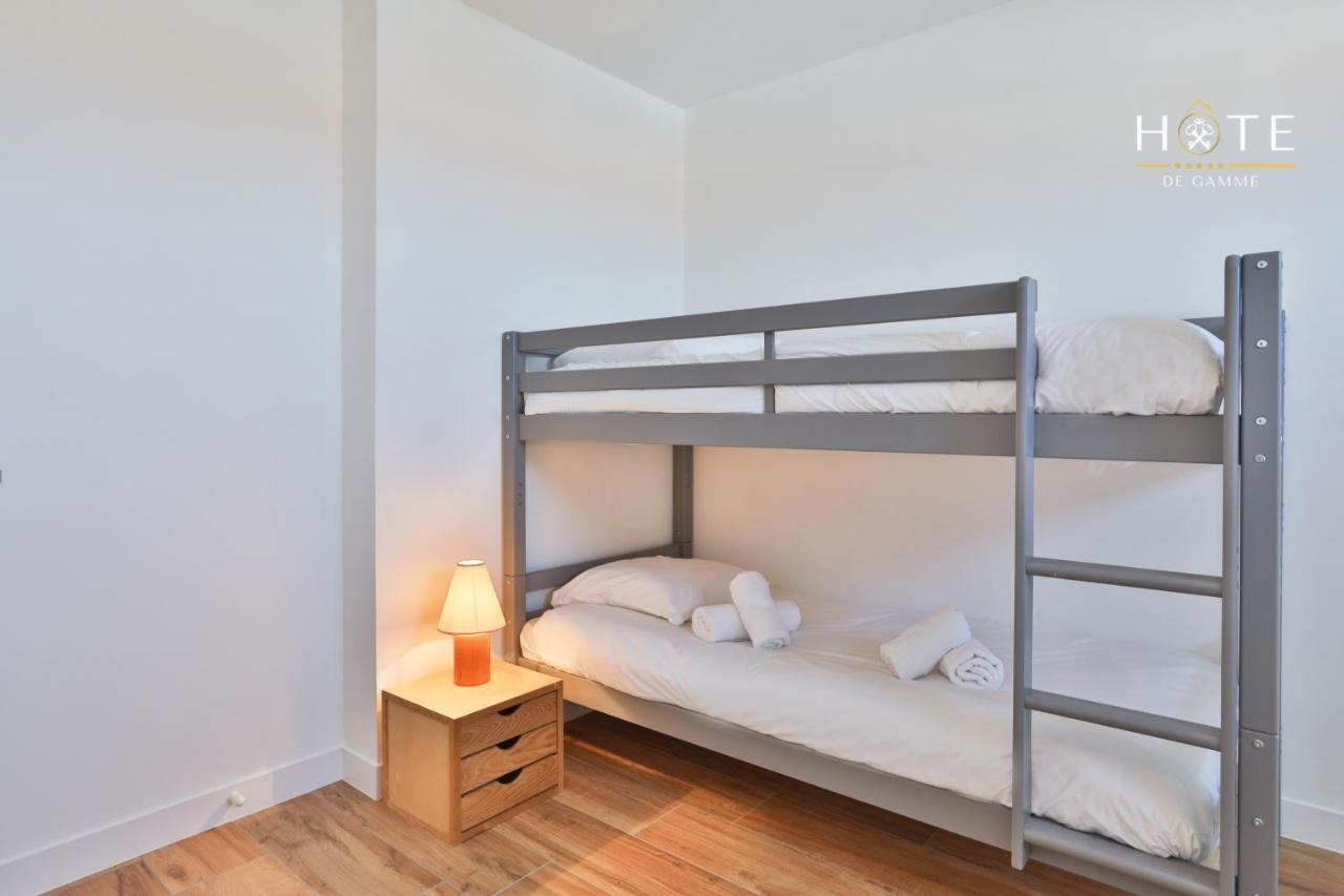 Appartement De Caractere, Superbe Vue Mer 280° La Chaume Eksteriør billede