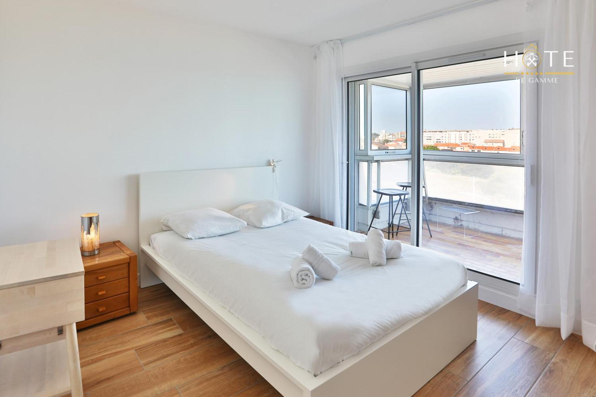 Appartement De Caractere, Superbe Vue Mer 280° La Chaume Eksteriør billede